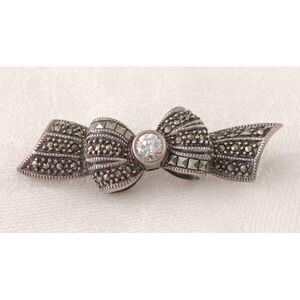 Vintage Judith Jack Sterling Silver Bow Brooch Pin Marcasites Clear Stone